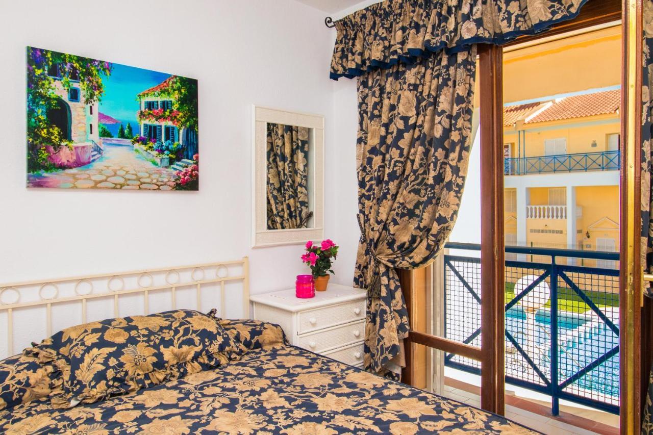 Nice House With Tennis Court,Sports And Playground Torrevieja Bagian luar foto