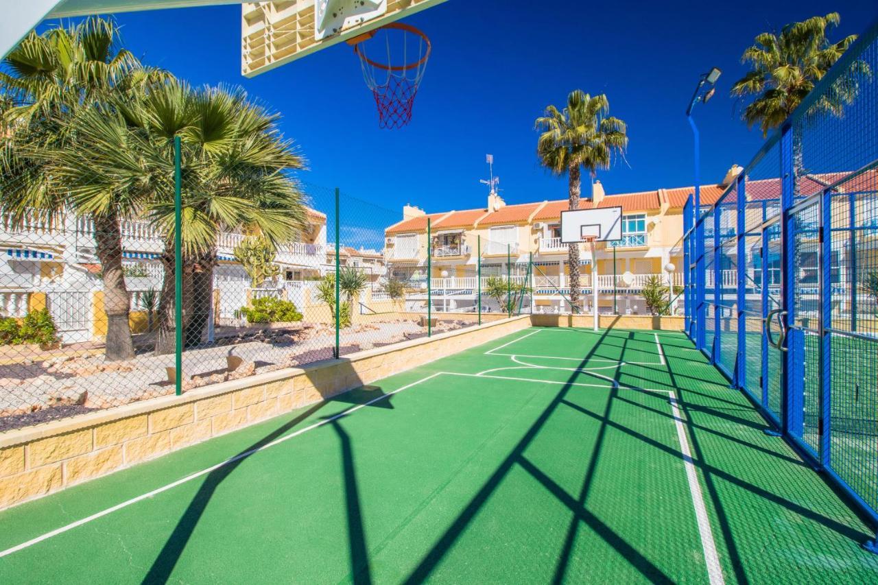 Nice House With Tennis Court,Sports And Playground Torrevieja Bagian luar foto