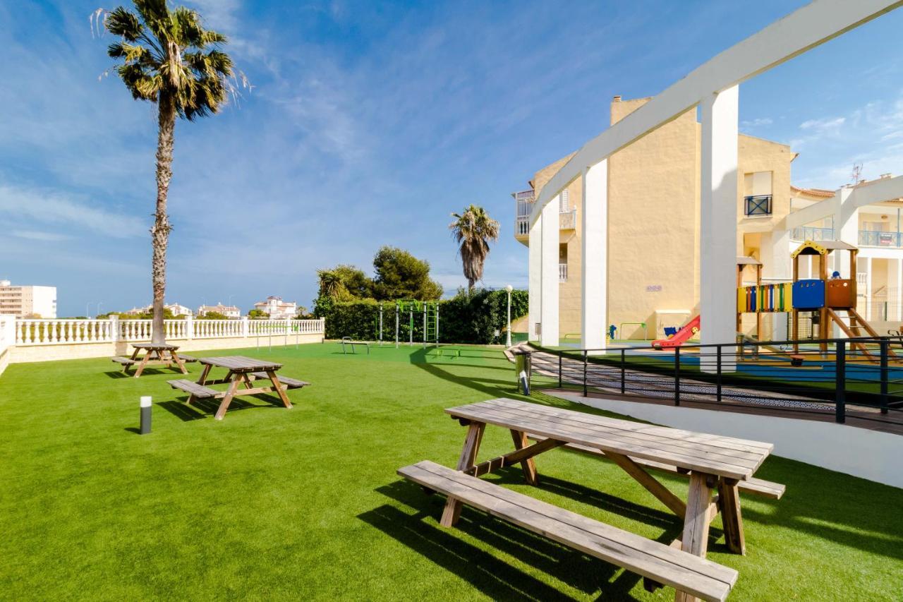 Nice House With Tennis Court,Sports And Playground Torrevieja Bagian luar foto