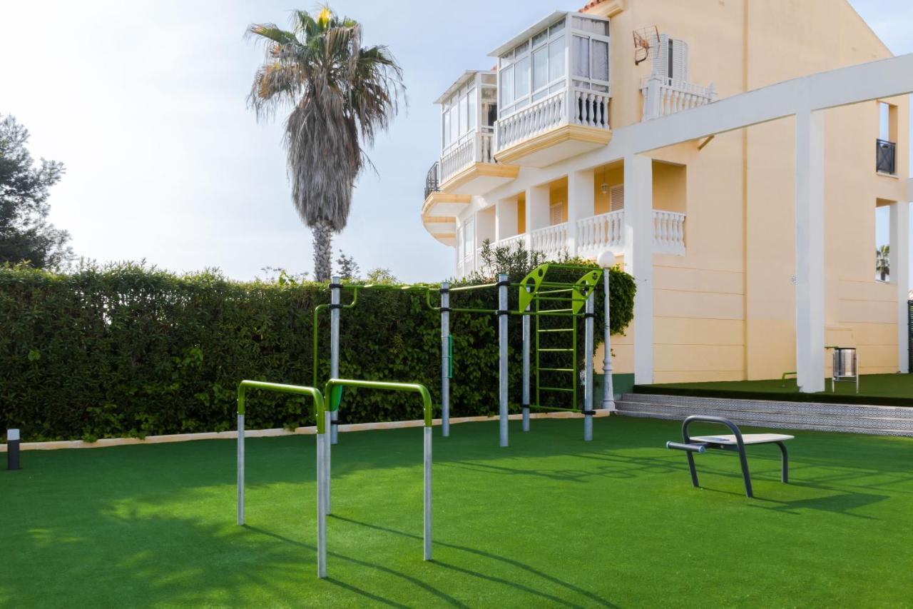 Nice House With Tennis Court,Sports And Playground Torrevieja Bagian luar foto